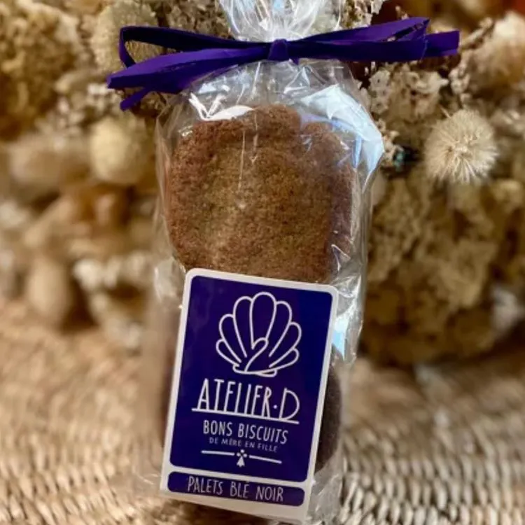 Palets au bl&eacute; noir